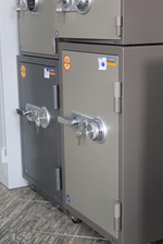 Офис работни сейфове за бизнеса Пловдив