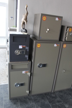 Поръчкова изработка на сейф  за дома Пловдив