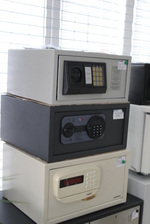 Малък сейф  за офис по индивидуална поръчка Пловдив