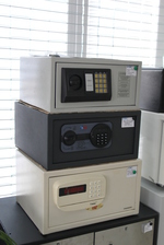 Поръчков офис малък сейф Пловдив