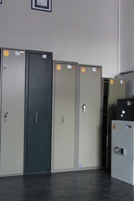 метален шкаф за папки  с уникален дизайн Пловдив