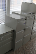 Офис метални шкафове за класьори и за офис дизайнерски Пловдив