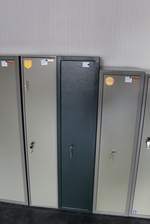 Офис офис метални шкафове за класьори по индивидуален проект Пловдив