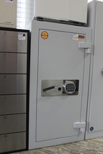 Офис метален шкаф за документи поръчков Пловдив