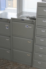 Офис метален шкаф за класьори по поръчка Пловдив