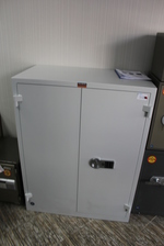 Работен сейф за вграждане и  дизайнерски Пловдив