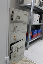 Поръчков скрит сейф за офис Пловдив