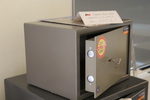 Поръчкова изработка на малък сейф за офис Пловдив