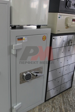 Изработка на работни сейфове и за училища по поръчка Пловдив