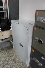 Поръчкова изработка на работен малък сейф Пловдив