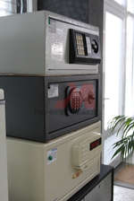 Работен малък сейф Пловдив
