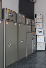 Изработка на скрит офис сейф за вграждане по поръчка Пловдив